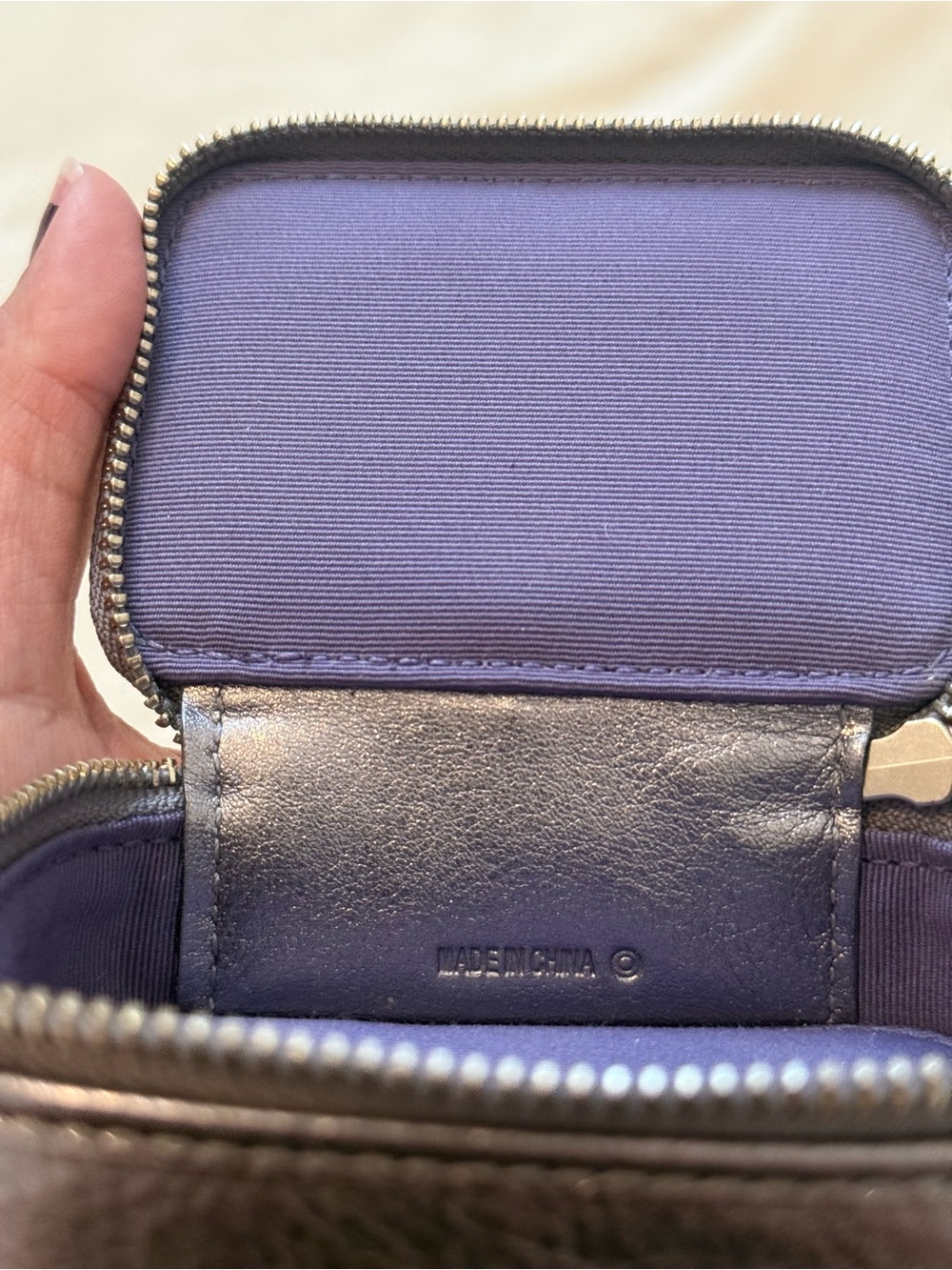 COACH | Metallic Silver Zip Coin or Pouch - Picture 8 of 8